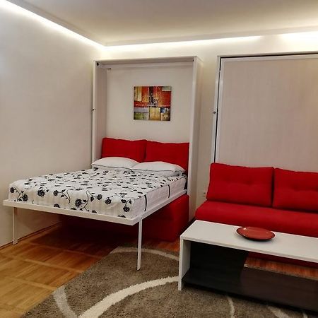 Lola 1 Leilighet Beograd Eksteriør bilde